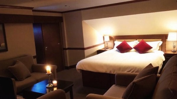 Top 5 love rooms à saint-Étienne pour une escapade romantique